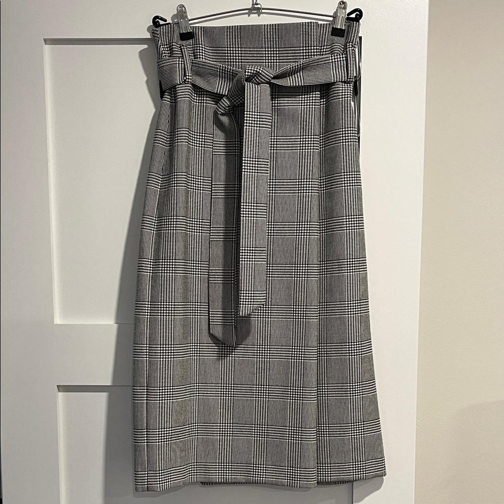 Zara Gray Checkered Midi Skirt